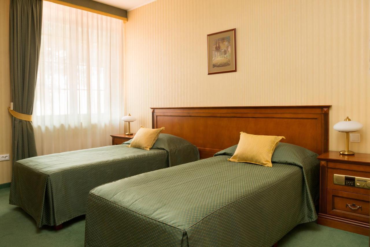 Stacja Nowa Gdynia Bed & Breakfast Aquapark Zgierz Kültér fotó